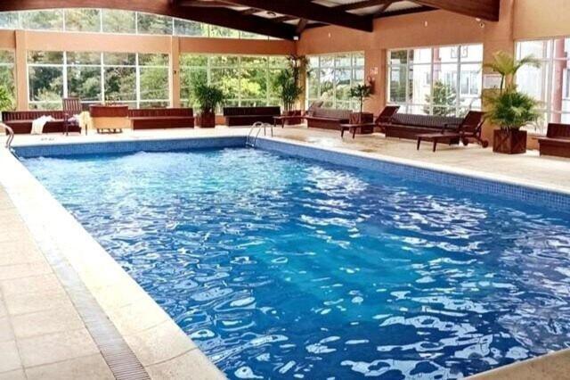 Apartamento No Residencial Village No Centro De Gramado, Com Piscina Aquecida E Hidromassagem المظهر الخارجي الصورة