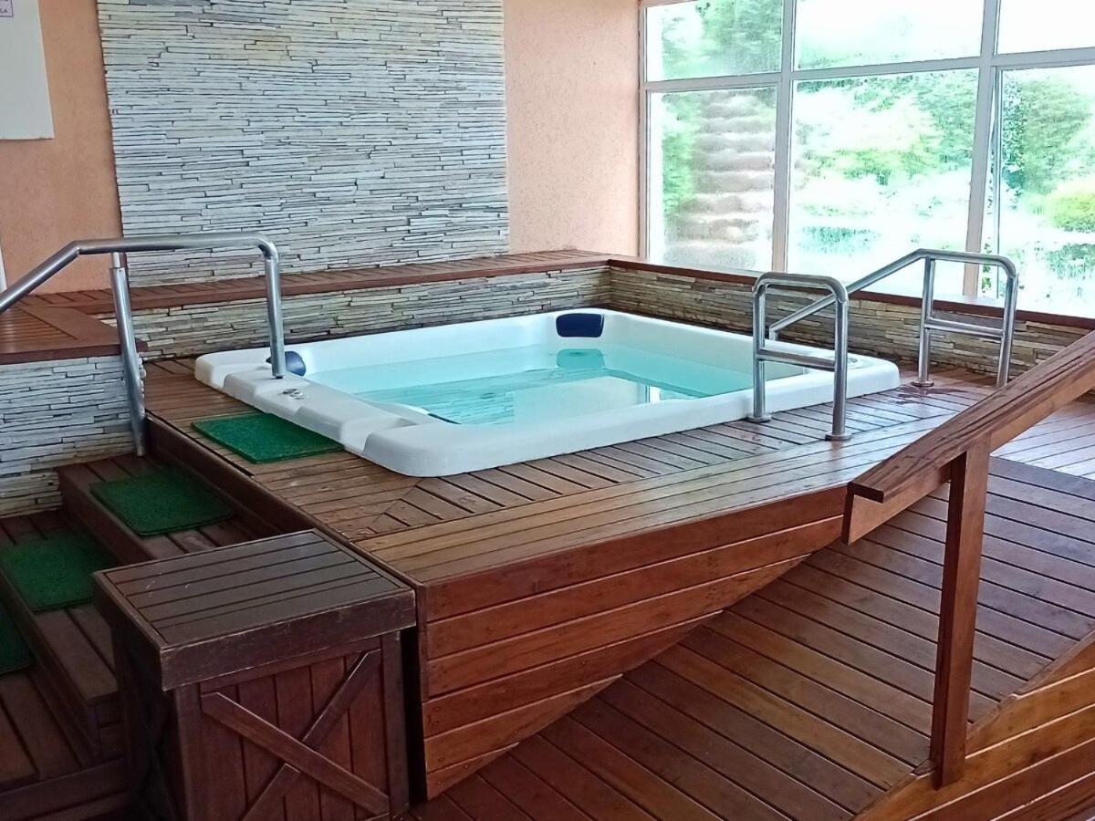Apartamento No Residencial Village No Centro De Gramado, Com Piscina Aquecida E Hidromassagem المظهر الخارجي الصورة